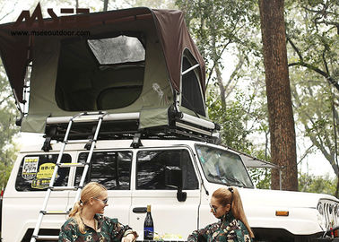 4x4 Automatyczny namiot do montażu w szafie samochodowej, górny namiot dachowy z twardą powłoką dla małego samochodu dostawca